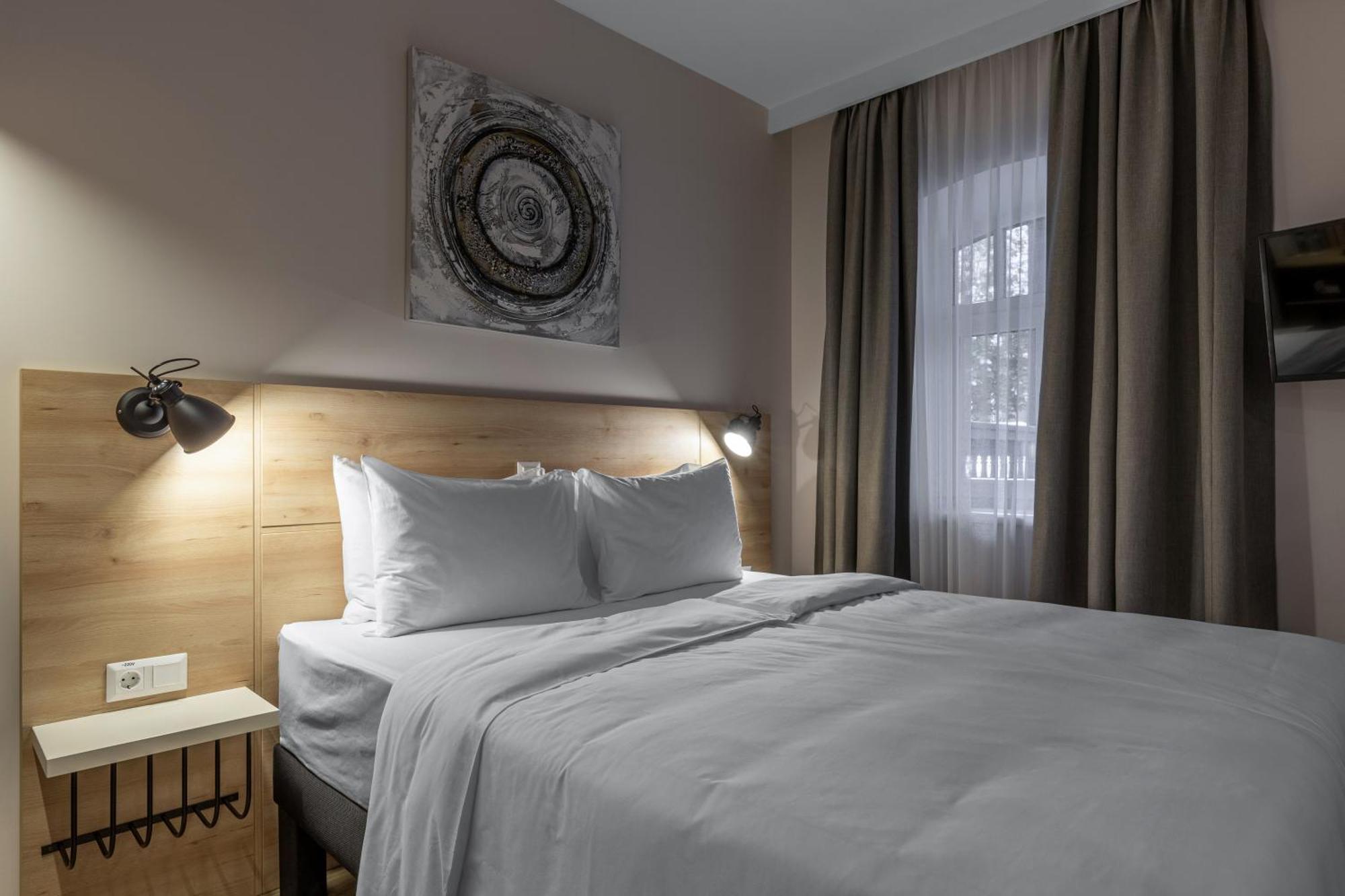 Kontrakt Boutique Hotel Kiev Phòng bức ảnh
