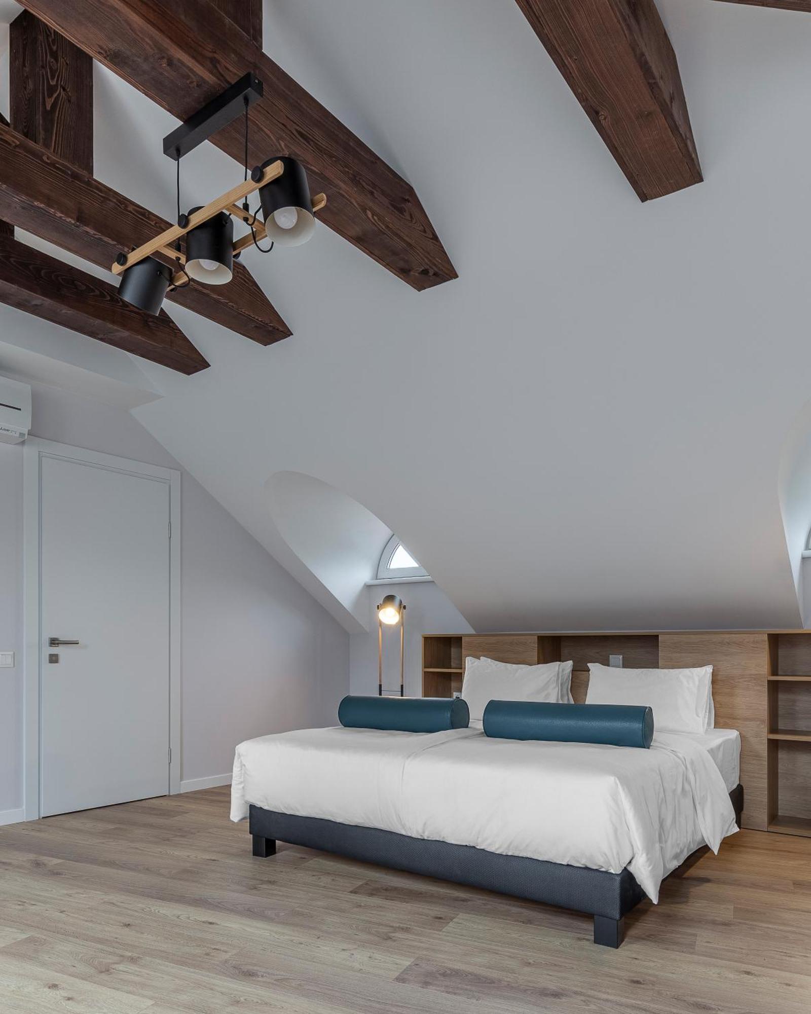 Kontrakt Boutique Hotel Kiev Phòng bức ảnh